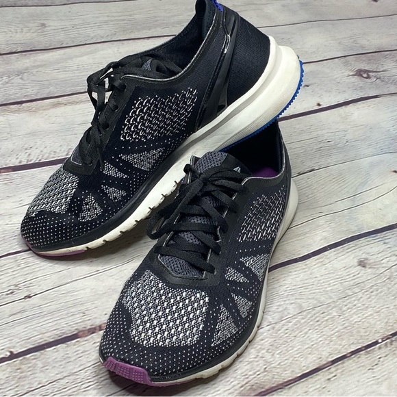 REEBOK Running Shoes - Picture 3 of 8